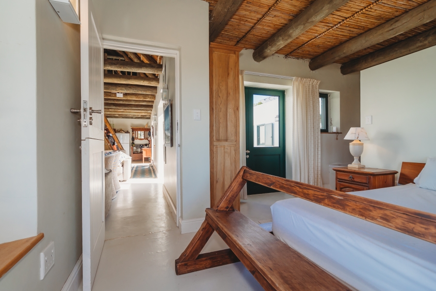 4 Bedroom Property for Sale in Fynbosstrand Western Cape